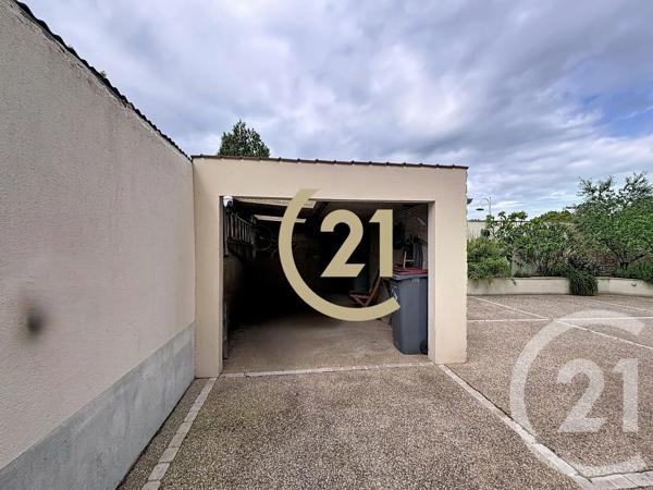Maison à vendre  7 pièces - 190 m 2   ST CLEMENT  - 89