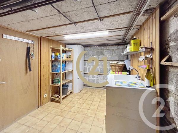 Maison à vendre  7 pièces - 190 m 2   ST CLEMENT  - 89