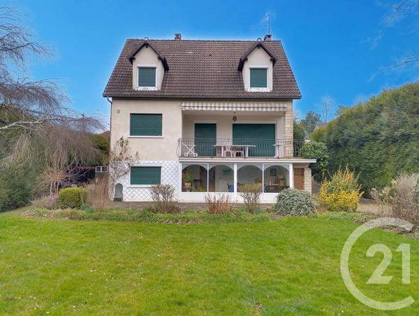 Maison à vendre  7 pièces - 190 m 2   ST CLEMENT  - 89