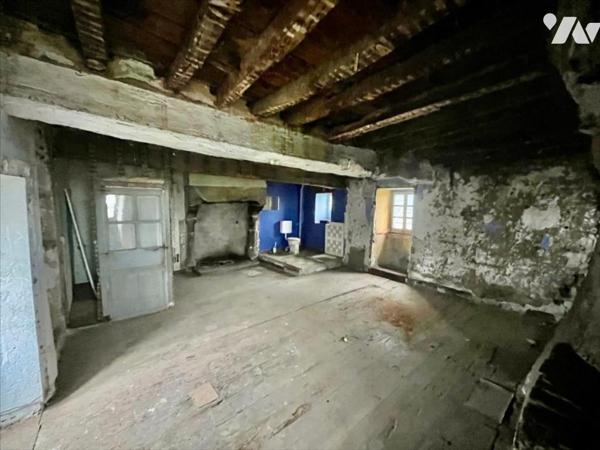 MAISON A RENOVER