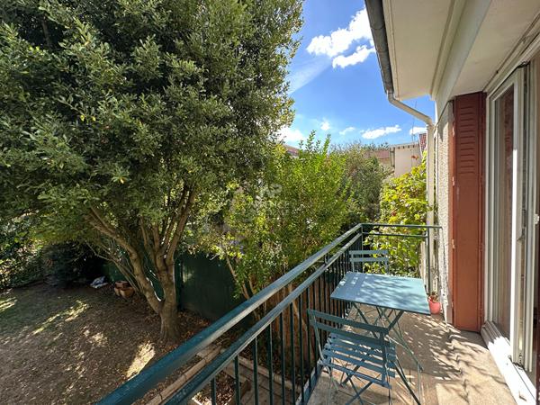 VIROFLAY - Maison de 5 pièces et vaste garage 835 000 € **  - Référence  684-C
