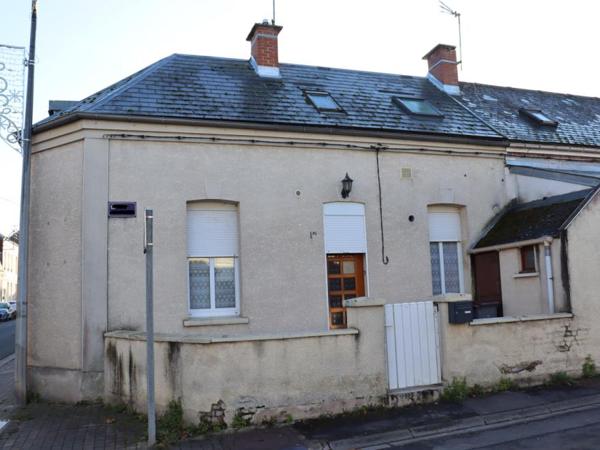 Maison de ville - Cambrai - Réf.:2860 MAISON DE VILLE VENDUE LOUEE CAUDRY