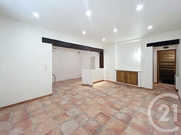 Appartement F2 à vendre  2 pièces - 55,35 m2 ARLES - 13