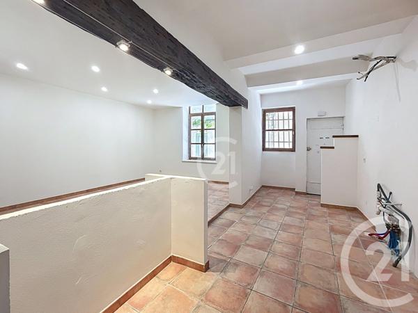 Appartement F2 à vendre  2 pièces - 55,35 m2 ARLES - 13