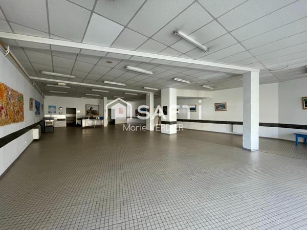 Local commercial de 250 m2 au cœur de Montbazens