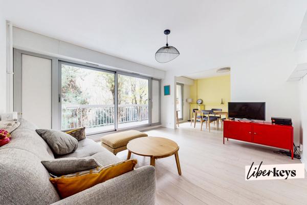 Paris 10e – Canal Saint-Martin – 3/4P 77 m² – Balcon plein sud – Parking et cave