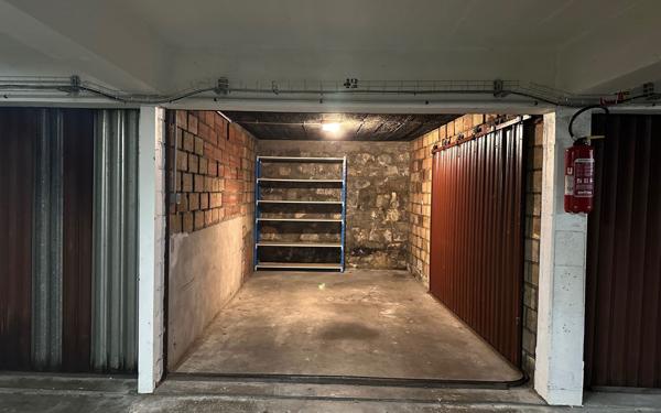 Appartement à vendre    4 pièces • 95,10 m2 Paris 16