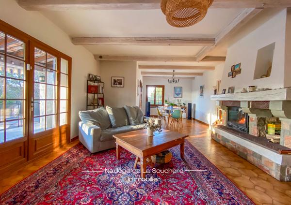 Belle maison de type 4, meublée, de plain pied à Fuveau.