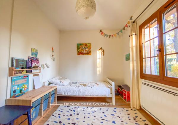 Belle maison de type 4, meublée, de plain pied à Fuveau.