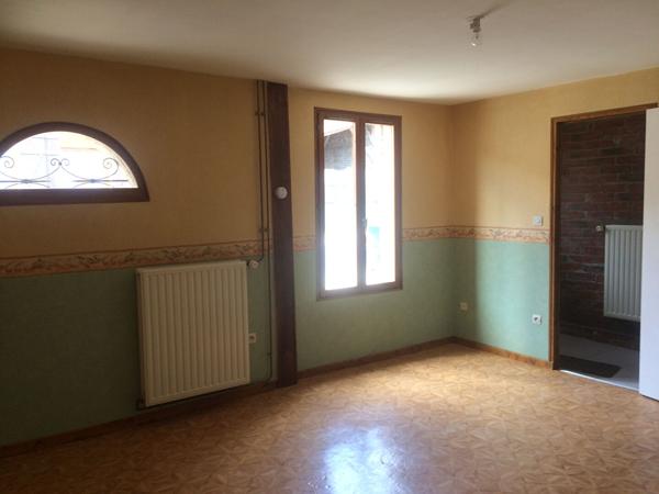 VAVRAY LE GRAND / T5 RDC / JARDIN
