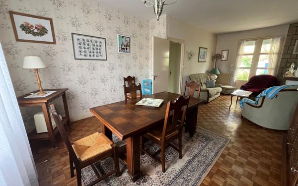 Maison à vendre    5 pièces •  La Rochelle