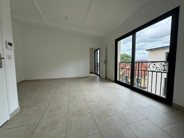 Appartement à vendre    2 pièces • 41,25 m2 Montfermeil