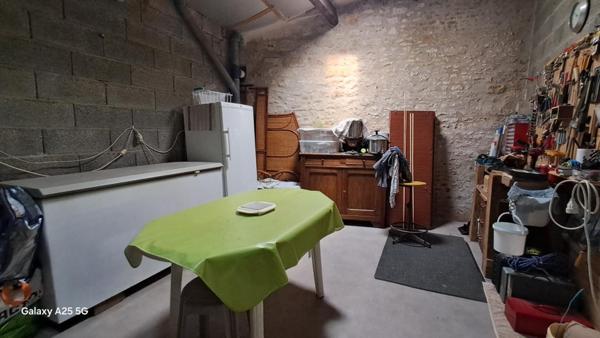 Belle maison    5 pièce(s) 137 m2 et terrain plat de 1700 m2