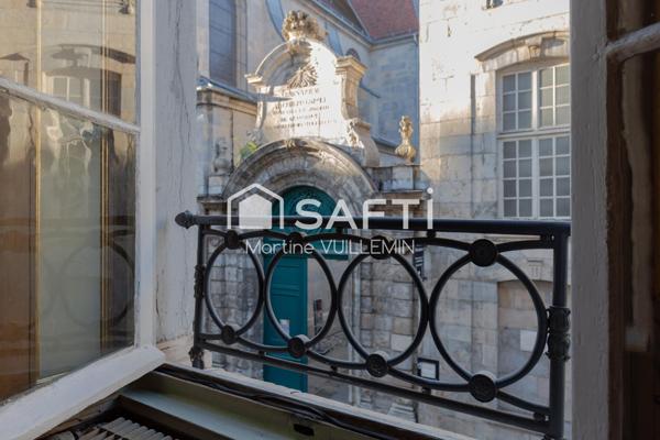 APPARTEMENT D'EXCEPTION DE 214 M² CENTRE VILLE ANCIEN