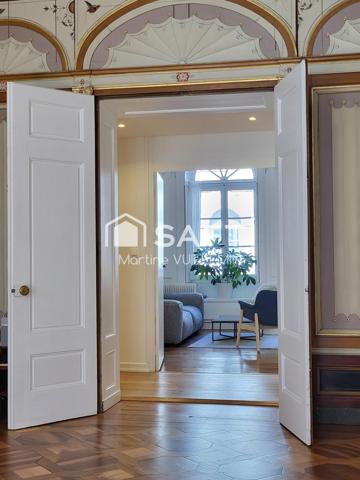APPARTEMENT D'EXCEPTION DE 214 M² CENTRE VILLE ANCIEN