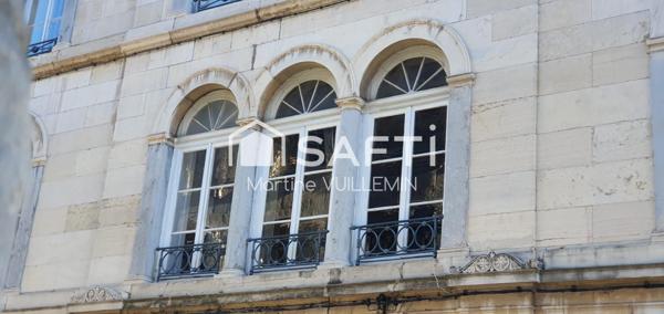 APPARTEMENT D'EXCEPTION DE 214 M² CENTRE VILLE ANCIEN