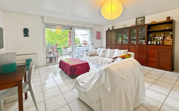 Appartement à vendre    4 pièces • 104 m2 Valence