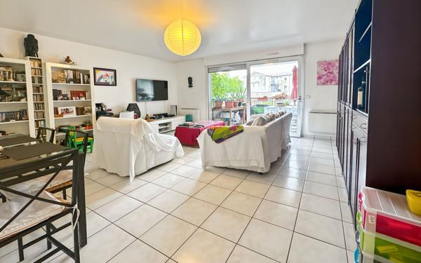 Appartement à vendre    4 pièces • 104 m2 Valence