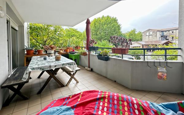 Appartement à vendre    4 pièces • 104 m2 Valence