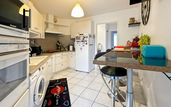 Appartement à vendre    4 pièces • 104 m2 Valence