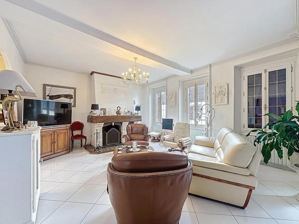 Environnement rural proche des commodités et gare