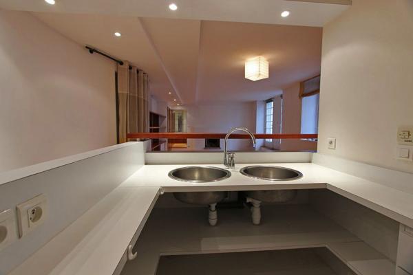 ATMOSPHÈRE ATYPIQUE & VASTE TERRASSE, AU COEUR DE LOCMARIA. - A QUIMPER Quimper PROCHE CENTRE