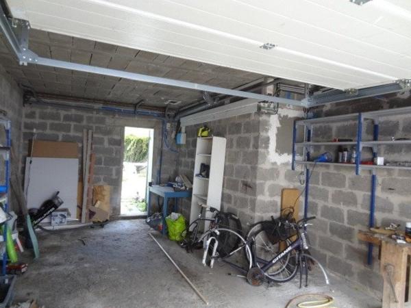 Située à proximité du port, des commerces et des restaurants