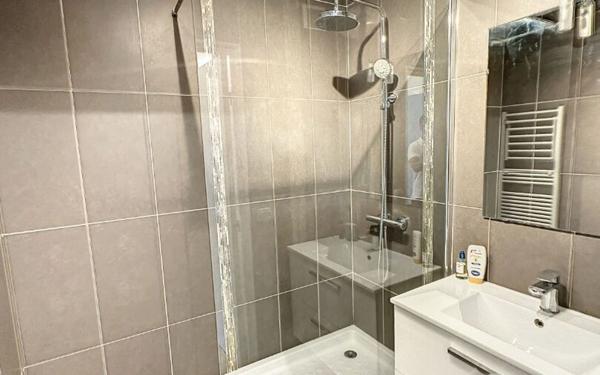 Appartement à vendre    3 pièces • 67 m2 Avignon