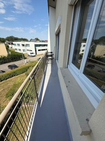 Appartement Evreux 3 pièces 68.82 m2 avec balcon et parking - Secteur Saint-Michel