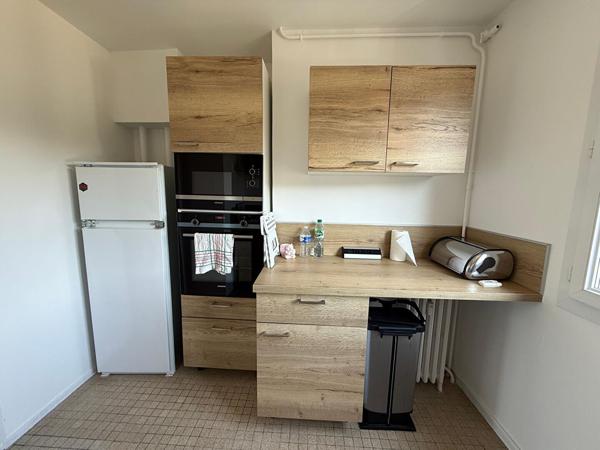 Appartement Evreux 3 pièces 68.82 m2 avec balcon et parking - Secteur Saint-Michel