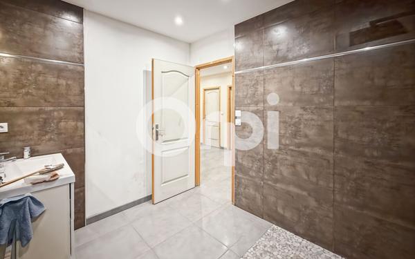 Maison à vendre    4 pièces • 120 m2 Saint-Alban-Auriolles