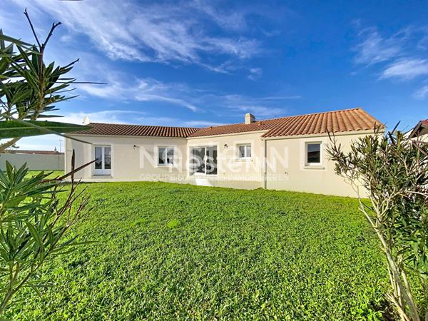 Maison à vendre à L'Aiguillon sur Vie - 5 pièces, 3 chambres, très bon état