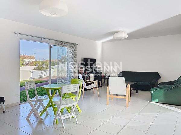 Maison à vendre à L'Aiguillon sur Vie - 5 pièces, 3 chambres, très bon état