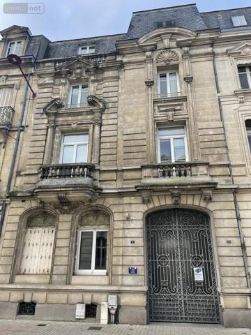 Immeuble à vendre à Le Mans dans la Sarthe (72000), ref : 72009-1396   
Centre