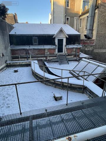 Immeuble à vendre à Le Mans dans la Sarthe (72000), ref : 72009-1396   
Centre