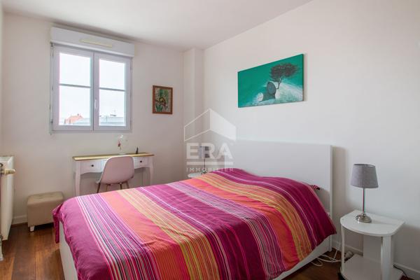 Gournay-sur-Marne. Centre-ville. Vente appartement 5 pièces. 138m²