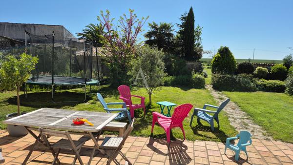 Rare à la vente - Maison bourgeoise de charme en coeur de ville de NANCRAS.