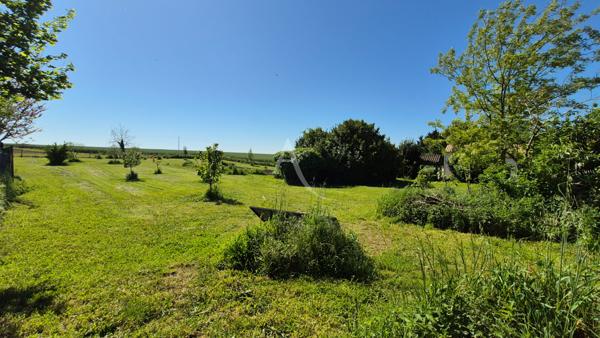 Rare à la vente - Maison bourgeoise de charme en coeur de ville de NANCRAS.
