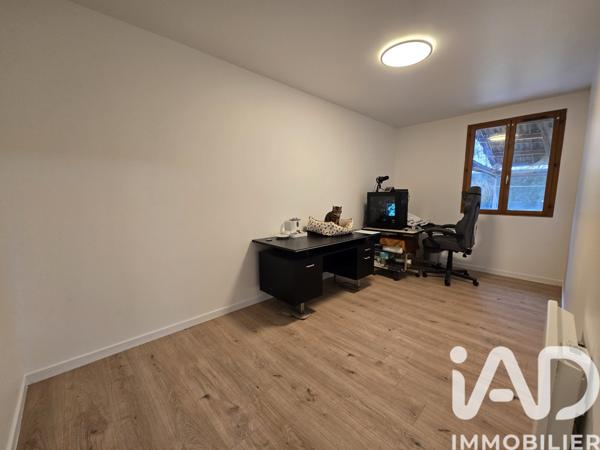 Maison à vendre 7 pièces 163 m² Abondant