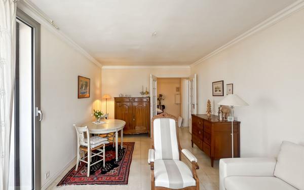 Appartement à vendre    3 pièces •  Martigues