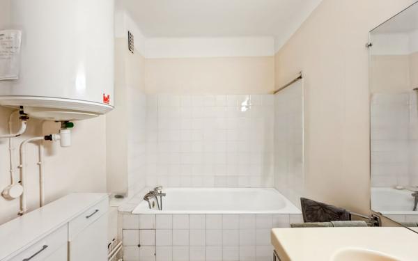 Appartement à vendre    3 pièces •  Martigues