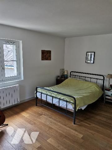 Situé au cœur de BLOIS, découvrez cet appartement niché dans un cadre verdoyant et paisible.