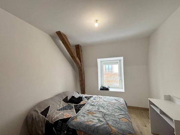 Appartement à louer 4 pièces 81.93m²