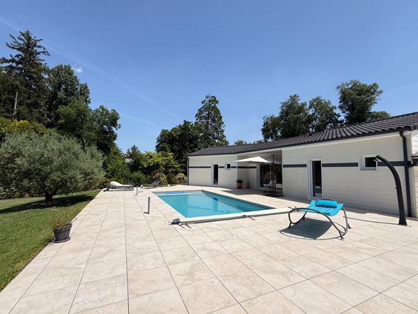 Villa Champniers 6 pièce(s) 140 m2