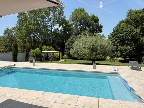 Villa Champniers 6 pièce(s) 140 m2