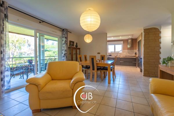 La Roche Sur Foron (74800): Appartement 3 pièces, 1 balcon, 2 terrasses et garage