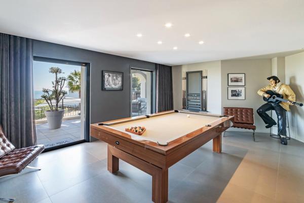Vente Villa de luxe Cagnes-sur-Mer 8 Pièces 300 m²