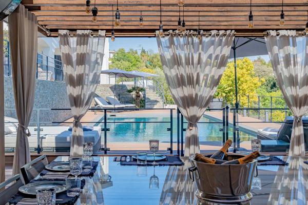 Vente Villa de luxe Cagnes-sur-Mer 8 Pièces 300 m²