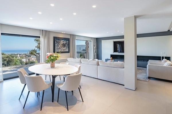 Vente Villa de luxe Cagnes-sur-Mer 8 Pièces 300 m²