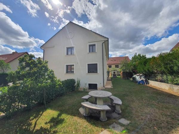 Maison individuelle Daix Residentiel 257.99 m²